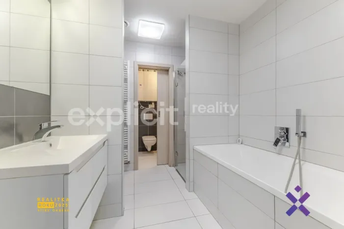 Pronájem obchodního prostoru, Uherské Hradiště, Otakarova, 107 m2