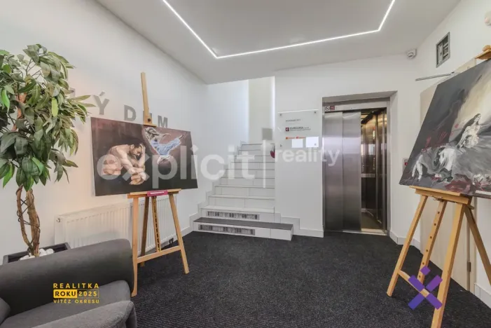 Pronájem obchodního prostoru, Uherské Hradiště, Otakarova, 107 m2