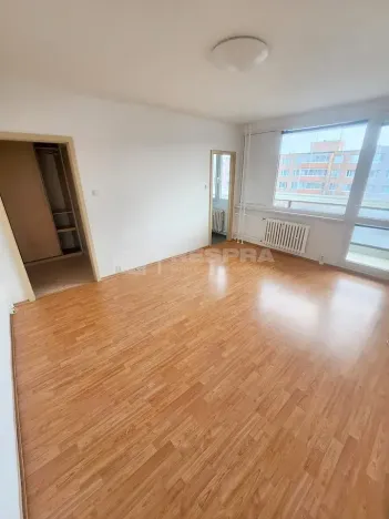Prodej bytu 1+kk, Praha - Prosek, Veltruská, 35 m2