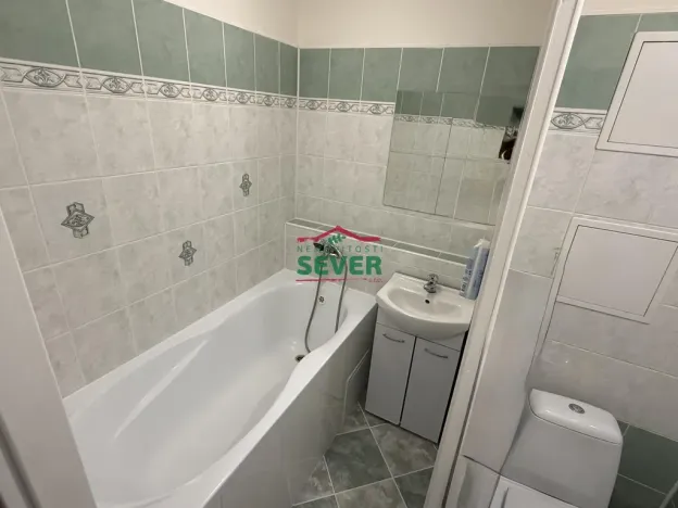 Prodej bytu 2+kk, Teplice - Prosetice, Rovná, 40 m2