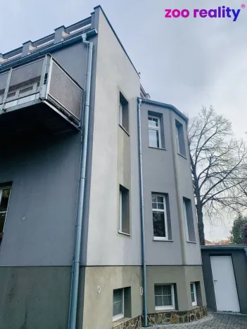 Pronájem bytu 3+1, České Budějovice, Pabláskova, 100 m2