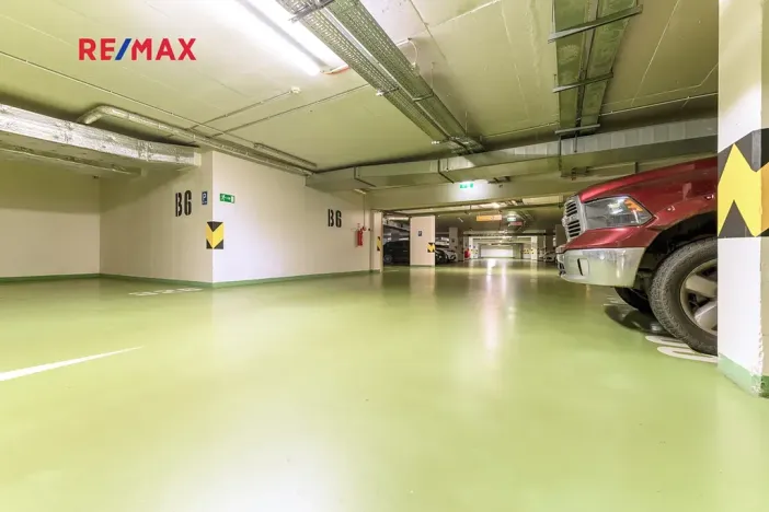 Pronájem bytu 4+kk, Praha - Žižkov, Ke kapslovně, 156 m2