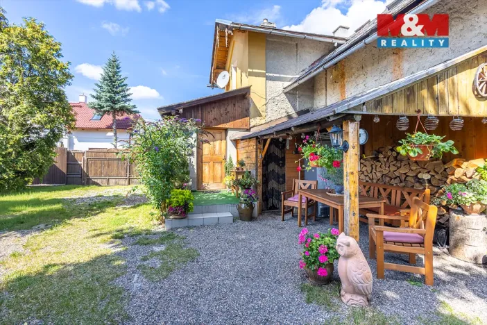 Prodej rodinného domu, Nový Bor - Arnultovice, Rumburských hrdinů, 240 m2