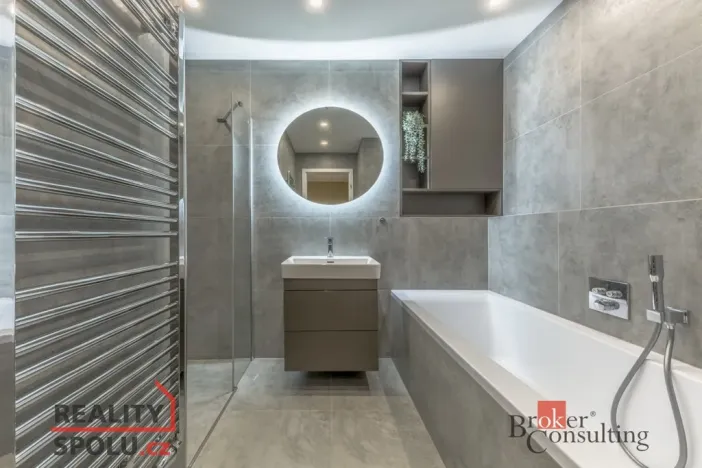 Prodej rodinného domu, Praha - Dolní Chabry, Karla Rachůnka, 122 m2