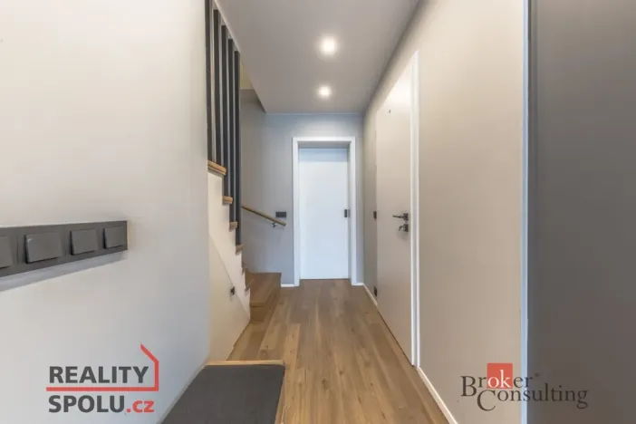 Prodej rodinného domu, Praha - Dolní Chabry, Karla Rachůnka, 122 m2