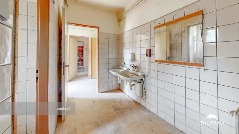 Prodej rodinného domu, Chlistov, 426 m2