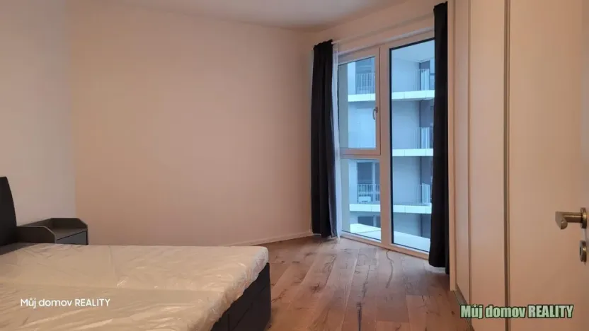 Pronájem bytu 2+kk, Praha - Strašnice, Ramonova, 67 m2
