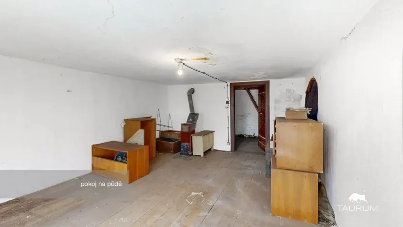 Prodej rodinného domu, Svojšín, 257 m2