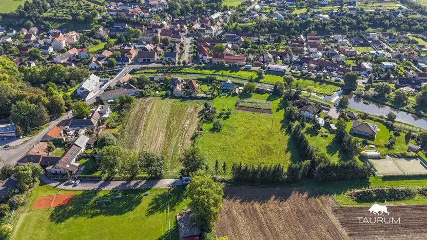 Prodej pozemku pro bydlení, Chodouň, 13216 m2