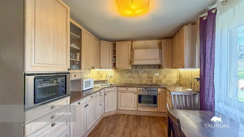 Prodej činžovního domu, Vysoký Újezd - Kuchař, K Silu, 260 m2