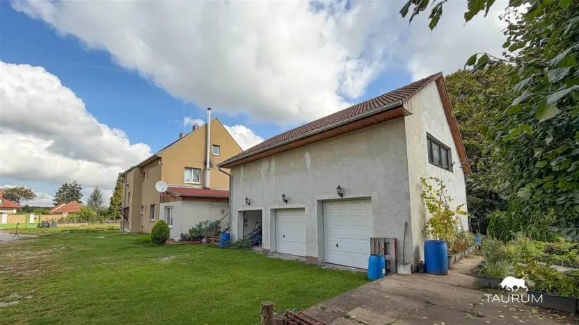 Prodej činžovního domu, Vysoký Újezd - Kuchař, K Silu, 260 m2