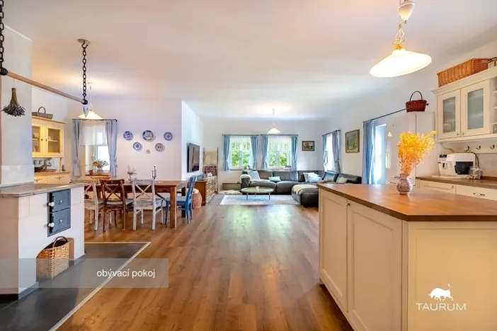 Prodej rodinného domu, Malešov - Týniště, Týniště, 730 m2