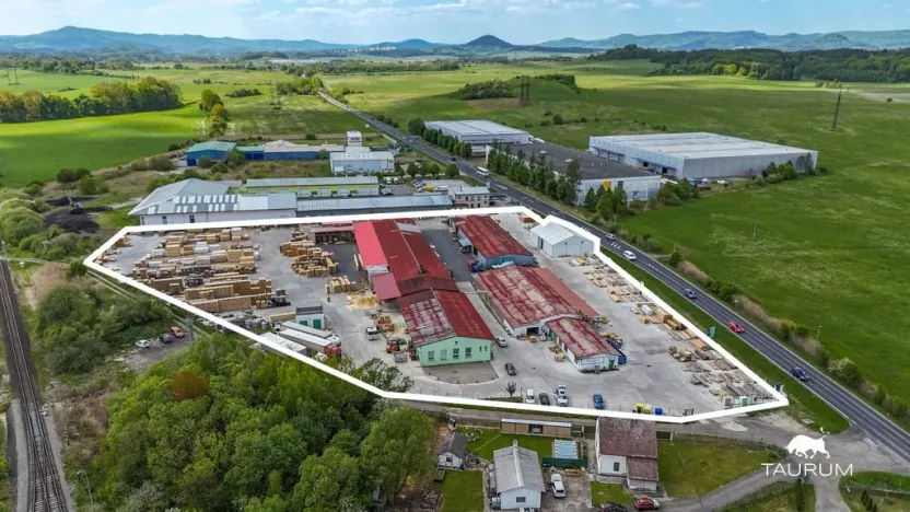 Prodej výrobních prostor, Zákupy, Nádražní, 21066 m2