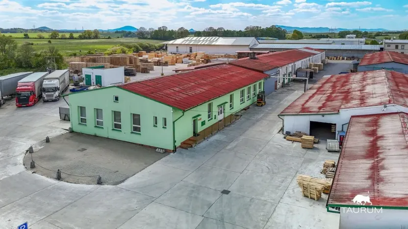 Prodej výrobních prostor, Zákupy, Nádražní, 21066 m2