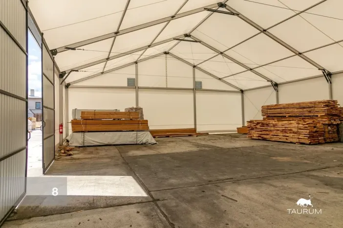 Prodej výrobních prostor, Zákupy, Nádražní, 21066 m2