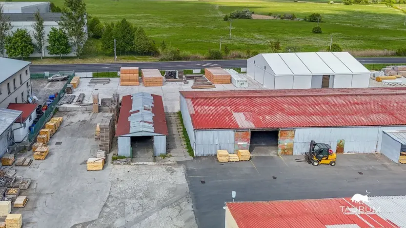 Prodej výrobních prostor, Zákupy, Nádražní, 21066 m2