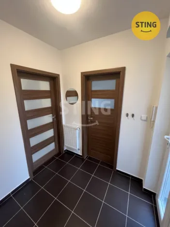 Pronájem bytu 2+kk, Opava, Hviezdoslavova, 52 m2