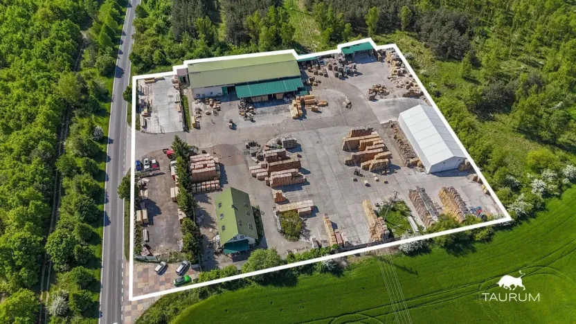 Prodej výrobních prostor, Vojkovice, 12027 m2