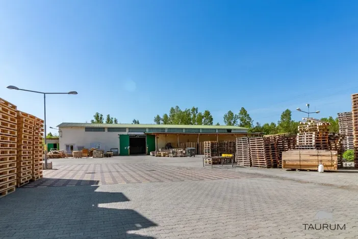 Prodej výrobních prostor, Vojkovice, 12027 m2