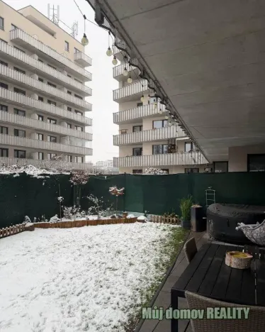 Pronájem bytu 3+kk, Praha - Strašnice, Zvěřinova, 78 m2