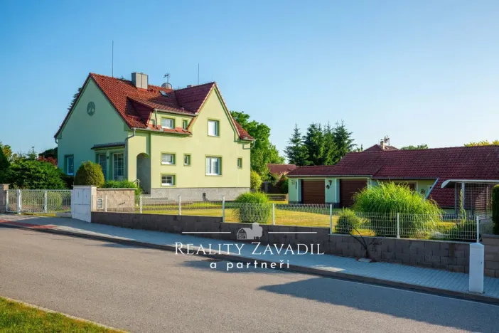 Prodej rodinného domu, Dříteň, 140 m2