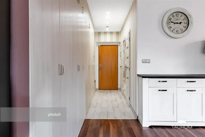 Prodej bytu 3+kk, Tlučná, U Špejcharu, 78 m2