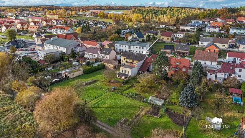 Prodej rodinného domu, Tlučná, Hlavní, 290 m2