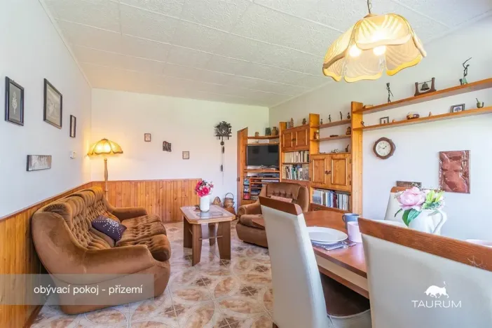 Prodej rodinného domu, Holubice, U Parku, 162 m2