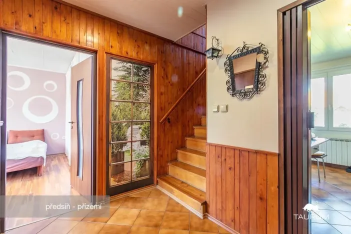 Prodej rodinného domu, Holubice, U Parku, 162 m2