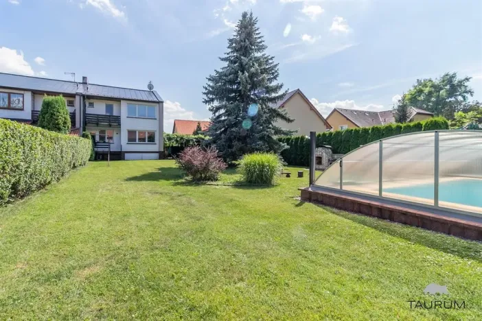 Prodej rodinného domu, Holubice, U Parku, 162 m2