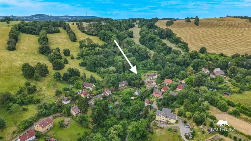 Prodej pozemku pro bydlení, Děčín - Děčín XXX-Velká Veleň, 1179 m2