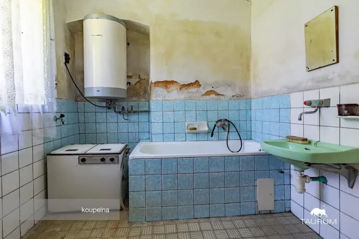 Prodej rodinného domu, Chocenice, 280 m2