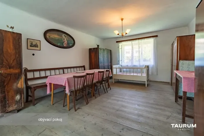 Prodej rodinného domu, Chocenice, 280 m2