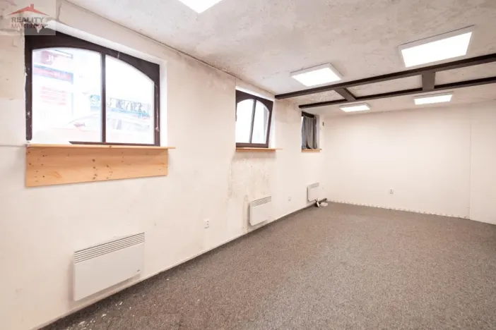 Prodej obchodního prostoru, Valašské Meziříčí, Mostní, 44 m2