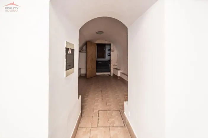 Prodej obchodního prostoru, Valašské Meziříčí, Mostní, 44 m2