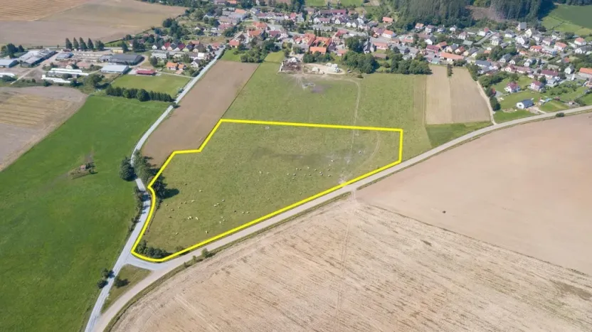 Prodej komerčního pozemku, Těškov, 32456 m2
