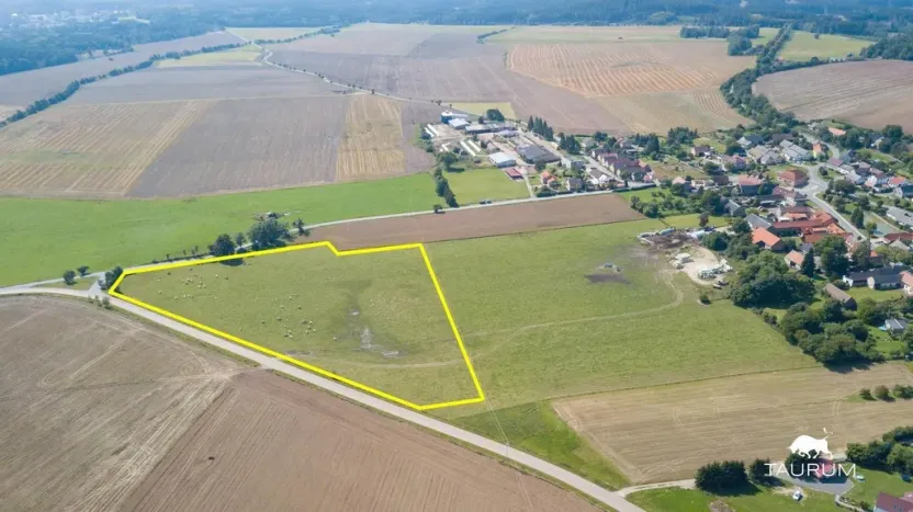 Prodej komerčního pozemku, Těškov, 32456 m2