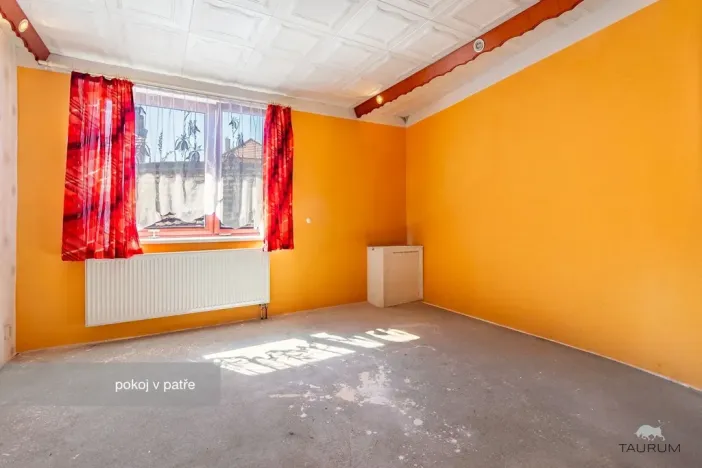 Prodej rodinného domu, Dobřany, Školní, 368 m2