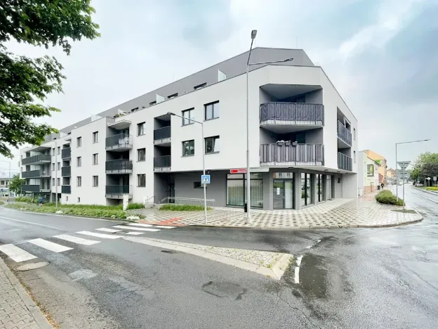 Pronájem bytu 2+kk, Lovosice, Zámecká, 35 m2