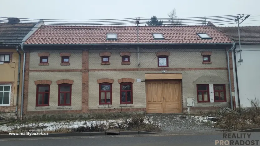 Prodej rodinného domu, Nezamyslice, 150 m2