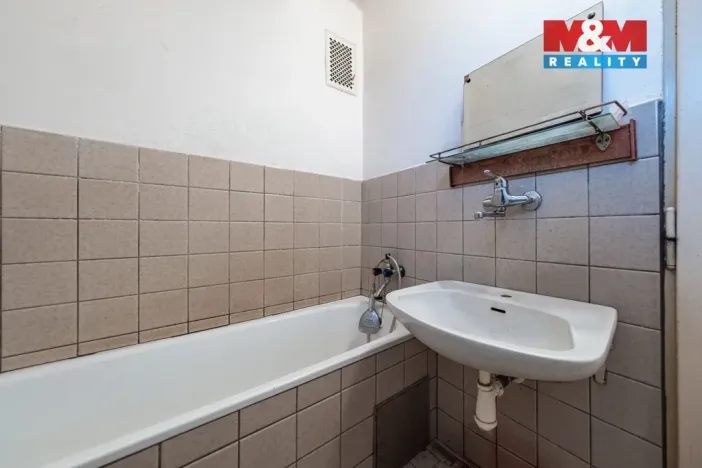 Prodej bytu 2+1, Strakonice, Tovární, 58 m2