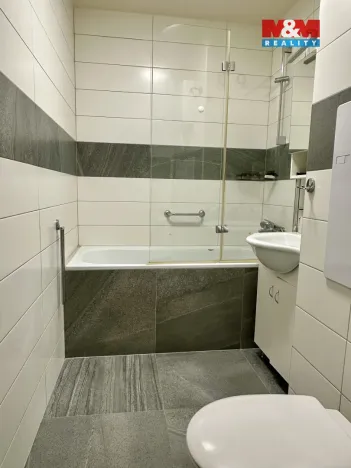 Pronájem bytu 2+1, Roudnice nad Labem, Bořivojova, 55 m2