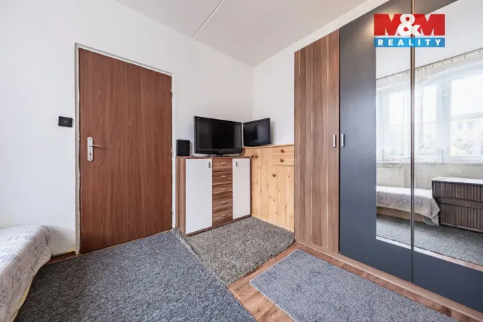 Prodej bytu 4+1, Chomutov, Borová, 76 m2