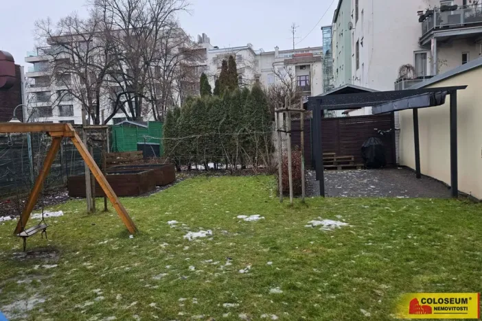 Pronájem bytu 2+kk, Brno, Merhautova, 39 m2