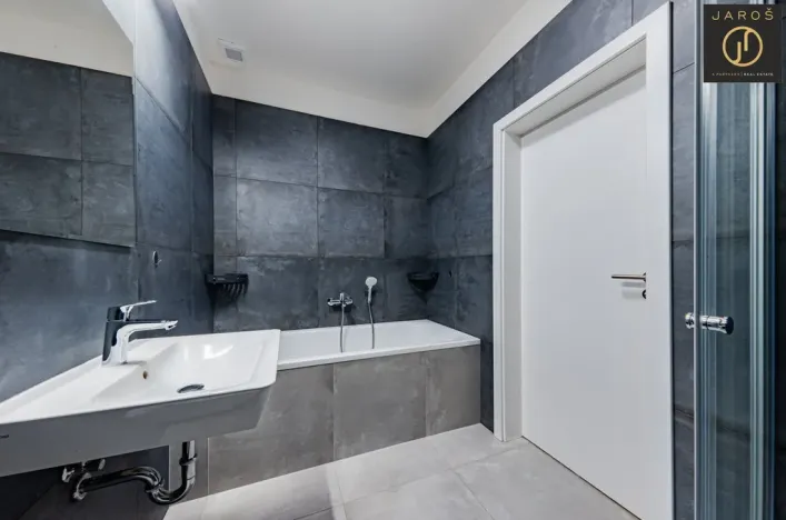 Prodej rodinného domu, Velvary, Svatojiřská, 93 m2