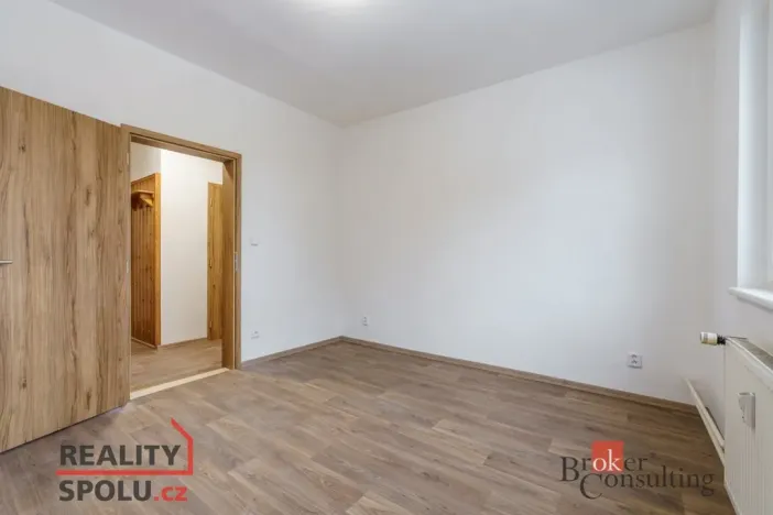 Pronájem bytu 2+1, Sokolov, Karla Čapka, 57 m2