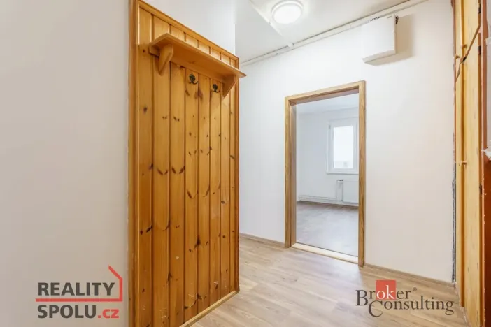 Pronájem bytu 2+1, Sokolov, Karla Čapka, 57 m2