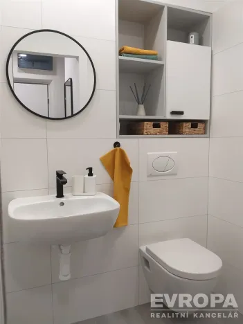 Prodej bytu 1+kk, Pardubice - Zelené Předměstí, Palackého třída, 38 m2