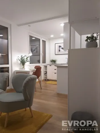 Prodej bytu 1+kk, Pardubice - Zelené Předměstí, Palackého třída, 38 m2