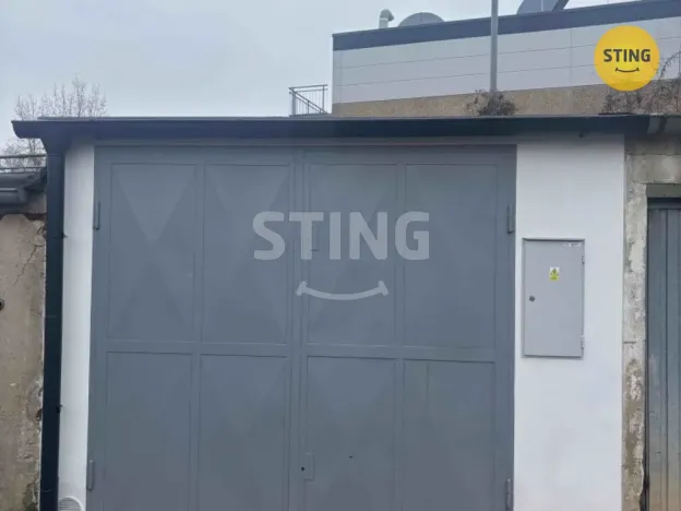 Pronájem garáže, Mělník, 21 m2